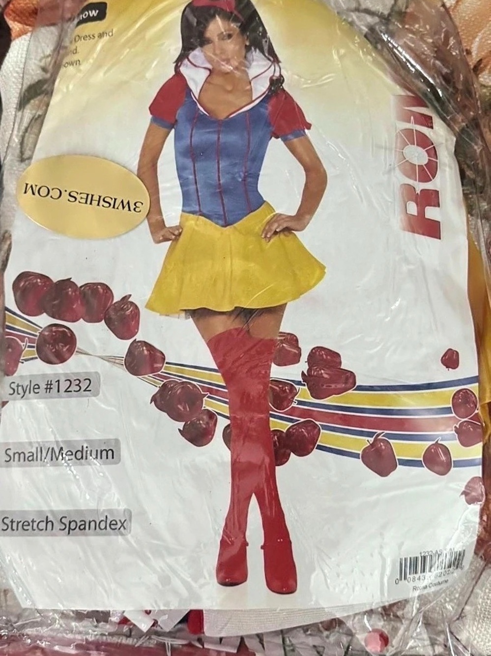 New Snow white costume Size Small/Medium NWT